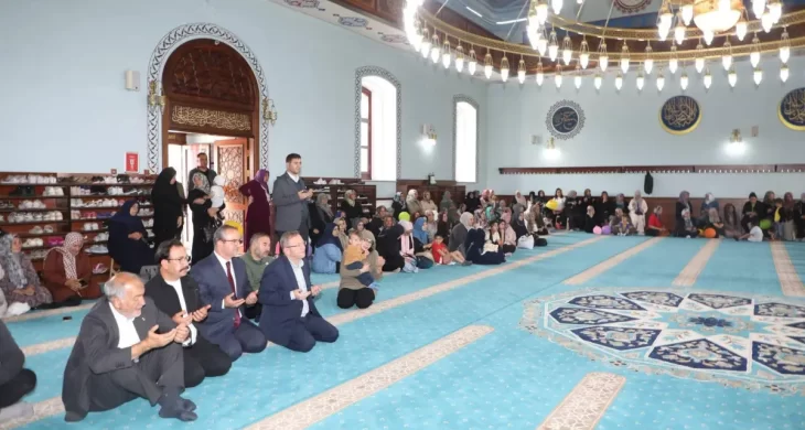 Kars Valisi Ziya Polat, Yaz Kur’an Kursu Kapanış Programına Katıldı