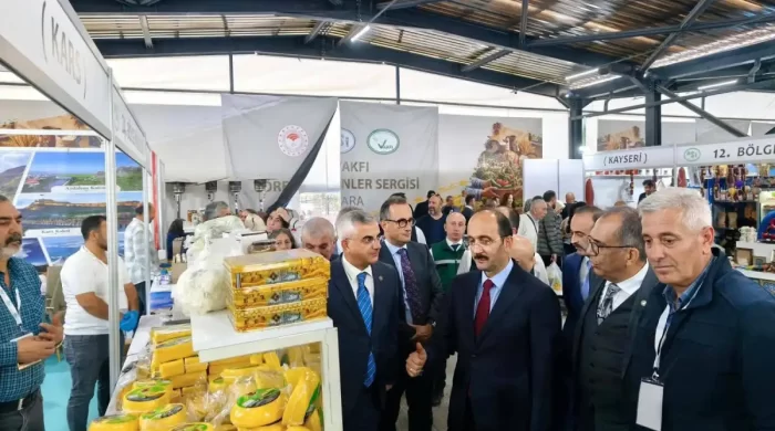 Kars’ın yöresel değerleri DSİ Vakfı Sergisi’nde tanıtıldı