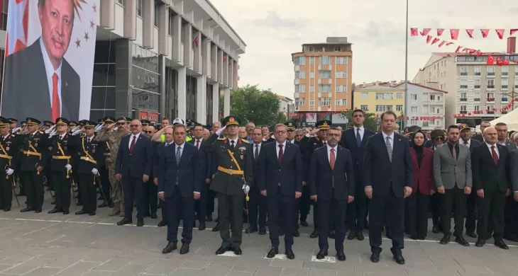 Kars’ta 30 Ağustos Zafer Bayramı Kutlamaları Hava Muhalefeti Engeline Takıldı