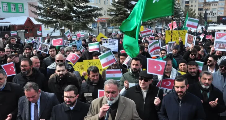 Kars’ta ABD ve İsrail’in İran’a yönelik saldırılarına tepki