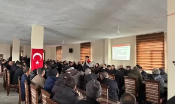Kars’ta bitki koruma ürünleri uygulayıcı eğitimi düzenlendi