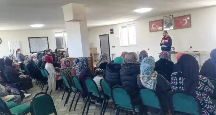 Kars’ta “En İyi Narkotik Polisi: Anne” Projesi kapsamında eğitim seferberliği