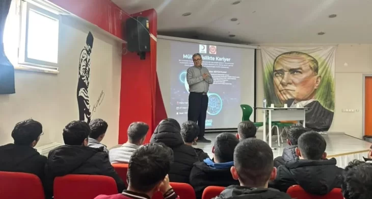 Kars’ta gençlere Meslek Tanıtım Günleri