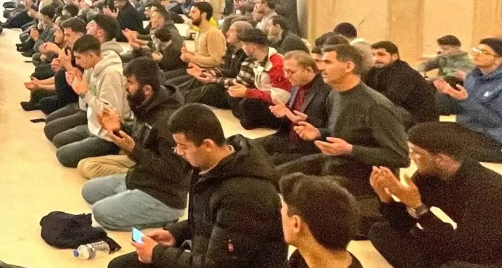 Kars’ta Kadir Gecesi Camiler doldu