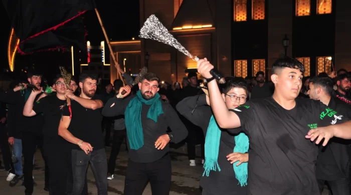 Kars’ta Tasua yürüyüşü düzenlendi