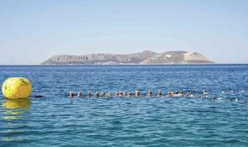 Kaş’ta kıtaları birleştiren maraton: Meis-Kaş yüzme yarışı tamamlandı