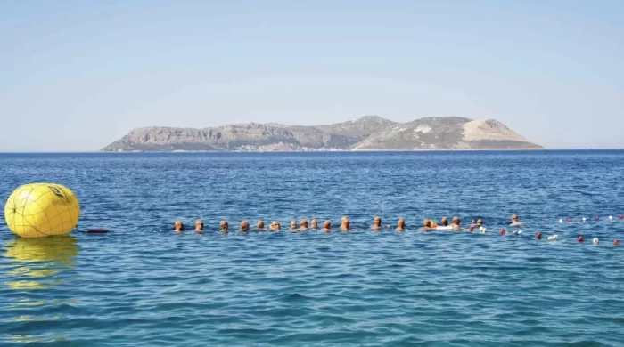 Kaş’ta kıtaları birleştiren maraton: Meis-Kaş yüzme yarışı tamamlandı