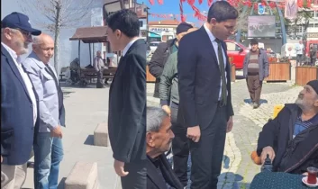 Güdül Kaymakamı Naim Akar vatandaş ve esnaf ziyaretlerini sürdürüyor