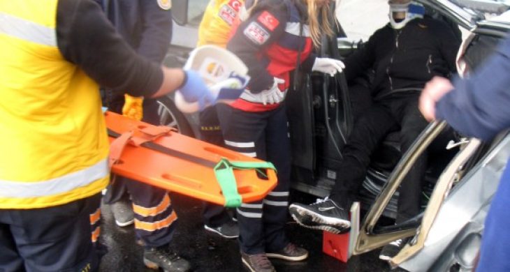 Aksaray’da Trafik Kazaları: 1 ölü, 11 Yaralı