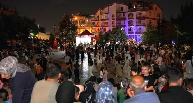 Keçiören’de müzik ve eğlence dolu akşam