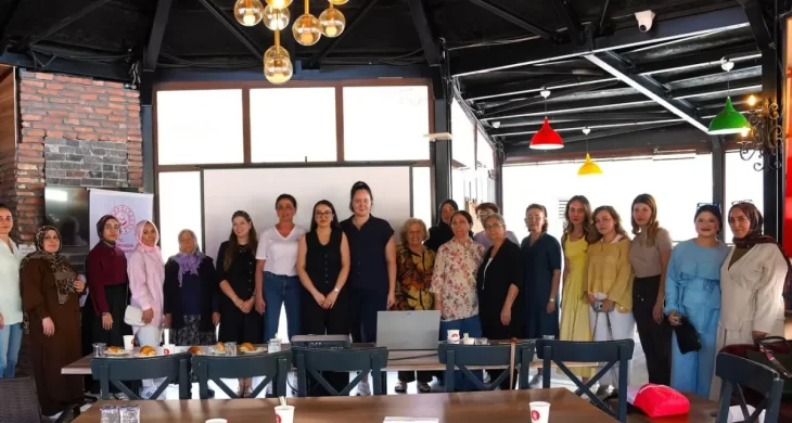 Keçiören’de “Yaşam Boyu Değişen Rollere Uyum” semineri düzenlendi