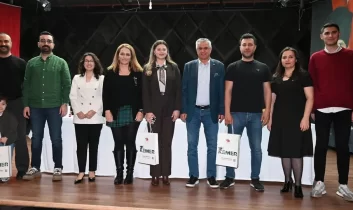 Kemer Belediyesi’nden öğrenciler için “kariyer günleri”