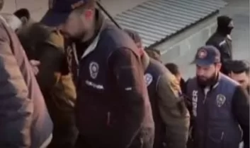 Kepez’de sahte yatırım ağına baskın: 16 gözaltı