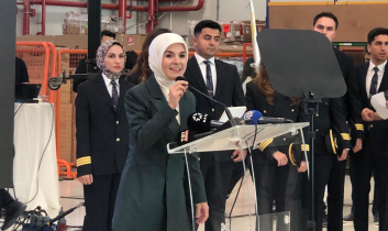 Bakan Göktaş, Aydın’da genç pilotlarla buluştu