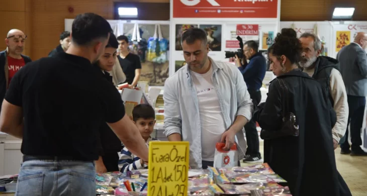 Kitapseverlerin buluşma noktası Kepez