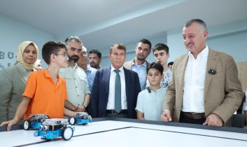 İzmit’in yeni Bilgievi Kuruçeşme’ye açıldı