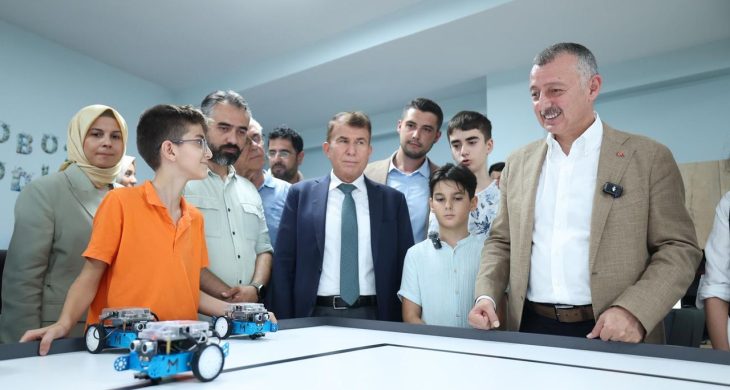 İzmit’in yeni Bilgievi Kuruçeşme’ye açıldı