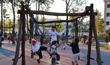 Kocaeli Büyükşehir’in Derince’ye kazandırdığı Sağlıklı Yaşam Parkı dolup taşıyor