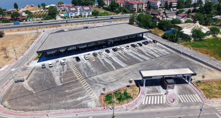Başkan Büyükakın, Karamürsel ve Gölcük otogarlarının eski ve yeni halini paylaştı