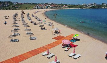 Muğla’da 8 plaj düzenlenerek ücretsiz halkın hizmetine sunuldu