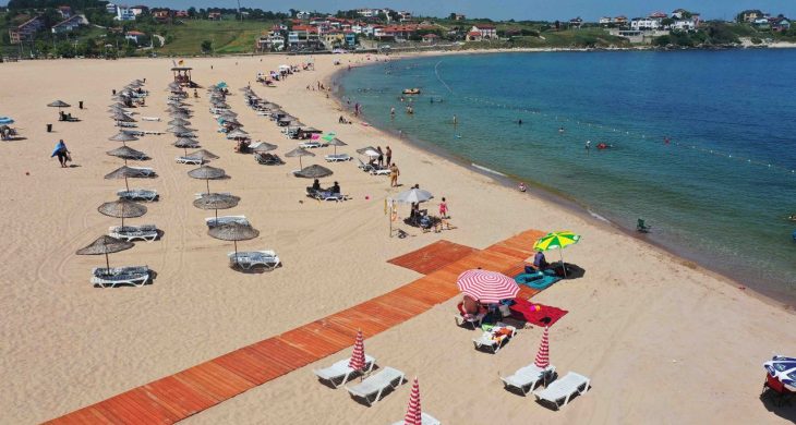 Muğla’da 8 plaj düzenlenerek ücretsiz halkın hizmetine sunuldu