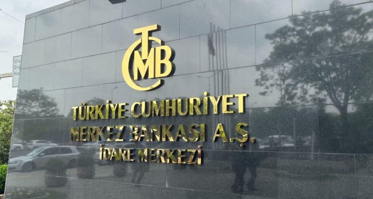 Kredi kartı faizlerinde yeni düzenleme Resmi Gazete’de yayımlandı