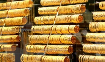 Küresel baskılar arttı, altın fiyatları geriledi