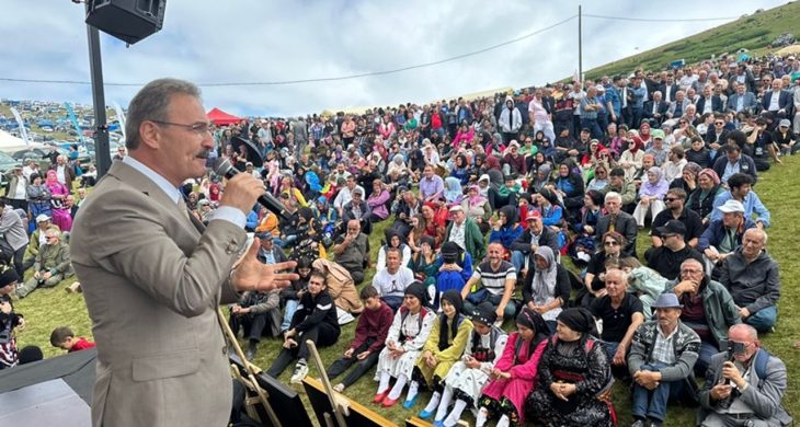 Başkan Kurukız: 200 bin kişiye, 11 bin kişilik ödenekle hizmet veriyoruz
