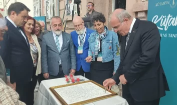 Kütahya’nın sanat ve kültür zenginliği Çanakkale’de açılışla tanıtıldı
