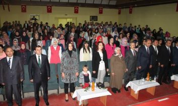 “Geleceğin Ak Kadroları  Geçmişinden ders alıp geleceğe inançla bakanlardır”