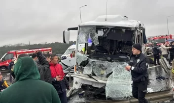 Kuzey Marmara Otoyolu’nda zincirleme kaza: Çok sayıda yaralı