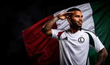 Legia Varşova, Elitim ile yollarını ayırıyor