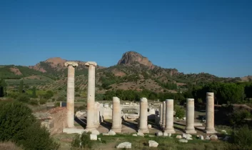 Lidya Krallığı’nın başkenti Sardes, tarihe ışık tutuyor