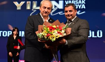 Yılın belediye başkanı ödülü Başkan Kocagöz’e