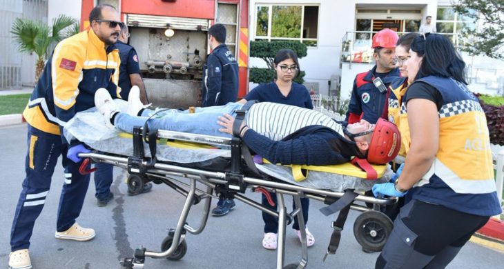 Kepez Belediyesi’nden gerçeğini aratmayan tatbikat