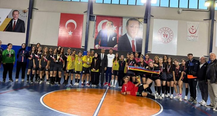 Serik’te Gençler Futsal ilçe birinciliği sona erdi