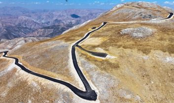 Mereto Dağı turizme açılıyor: Yol ve kilise restorasyonu hızla sürüyor