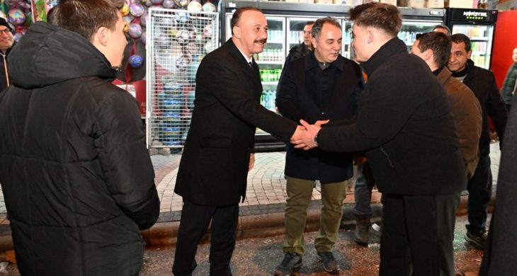 Vali Erin sahada yeni yılı kutladı