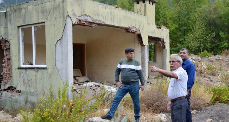 14 yıl önceki selin izleri hala duruyor, kayıp çift bulunamadı