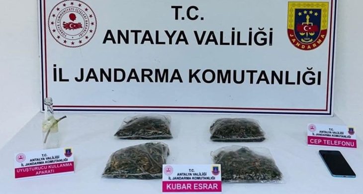 Serik’te uyuşturucu operasyonu: 1 kilo 165 gram esrar ele geçirildi