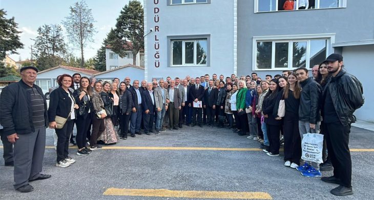 CHP Burdur’da yeni dönem: Barış Ayten mazbatasını aldı