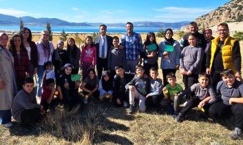 İmam Hatipli öğrencilerden Salda’ya yeşil dokunuş