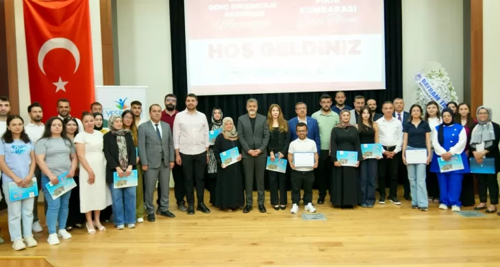 Malatya’da genç girişimciler ödüllerini aldı