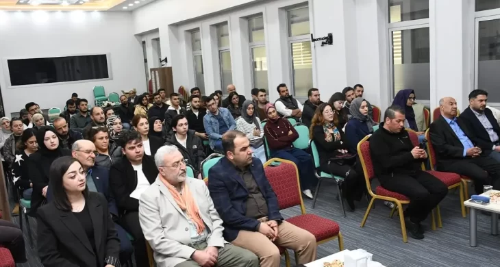 Malatya’da gençlere finans, pazarlama ve iş modeli eğitimi