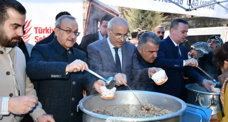 Malatya’da şehitler için aşure etkinliği düzenlendi