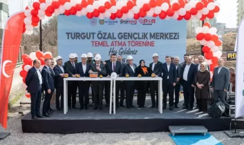 Malatya’da Turgut Özal Gençlik Merkezi’nin temeli atıldı