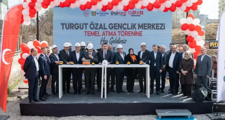 Malatya’da Turgut Özal Gençlik Merkezi’nin temeli atıldı
