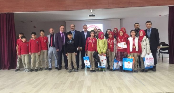 İmam Hatip Ortaokulları Arasında Arapça Yarışması Düzenlendi