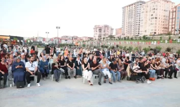 Mamak yaz şenlikleri müzik ve coşku dolu ilk etkinliğiyle başladı