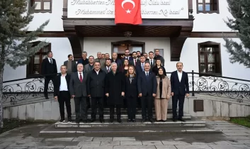 Mansur Yavaş Kalecik’te Hamsi Şöleni’ne katıldı